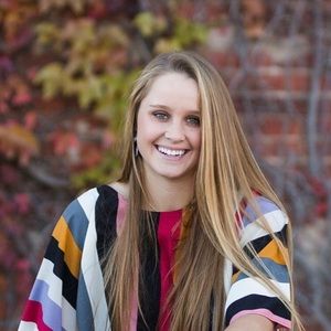 Meet your Posher, Raylee